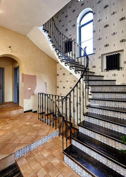 Дом 301м², 2-этажный, участок 6 сот.