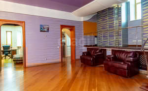 Дом 651м², 4-этажный, участок 30 сот.