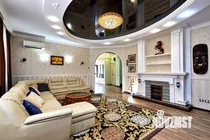 Дом 424м², 3-этажный, участок 7 сот.