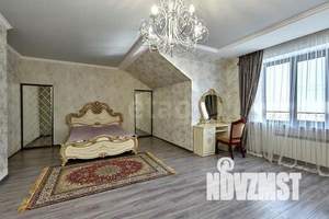 Дом 545м², 3-этажный, участок 20 сот.