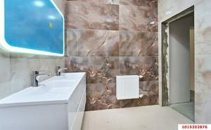 Дом 220м², 2-этажный, участок 6 сот.