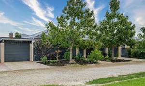 Дом 165м², 1-этажный, участок 4 сот.