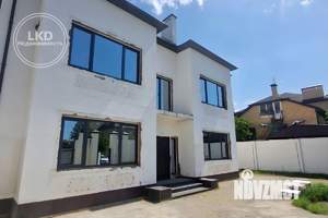 Дом 365м², 2-этажный, участок 4 сот.