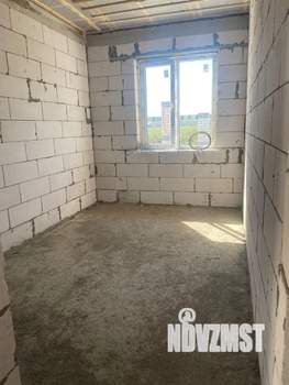 Дом 100м², 2-этажный, участок 3 сот.