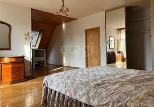 Дом 290м², 3-этажный, участок 8 сот.