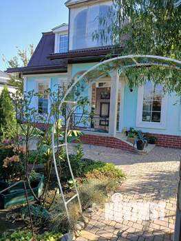 Дом 120м², 2-этажный, участок 4 сот.