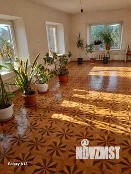 Дом 263м², 2-этажный, участок 8 сот.