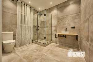 Дом 280м², 2-этажный, участок 8 сот.