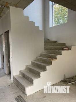 Дом 101м², 2-этажный, участок 4 сот.