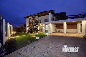 Дом 421м², 2-этажный, участок 11 сот.