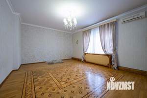 Дом 270м², 2-этажный, участок 4 сот.