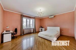 Дом 341м², 2-этажный, участок 8 сот.