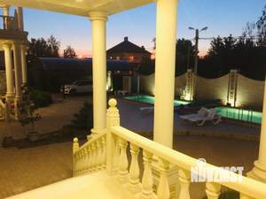 Дом 1400м², 3-этажный, участок 16 сот.