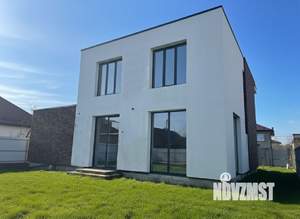 Дом 210м², 2-этажный, участок 8 сот.