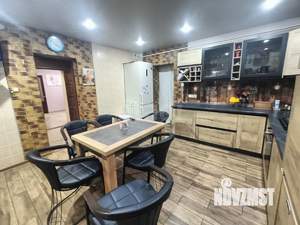 Дом 161м², 2-этажный, участок 9 сот.