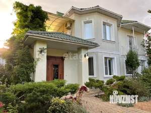 Дом 189м², 2-этажный, участок 9 сот.