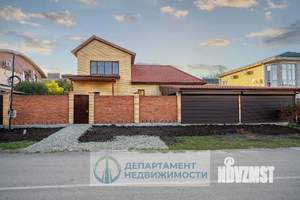 Дом 422м², 2-этажный, участок 10 сот.