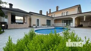 Дом 361м², 2-этажный, участок 8 сот.