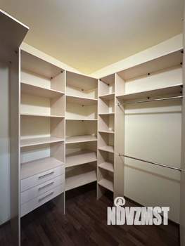 Дом 205м², 2-этажный, участок 4 сот.