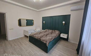 Дом 174м², 1-этажный, участок 8 сот.