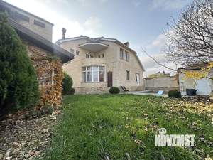 Дом 230м², 2-этажный, участок 8 сот.