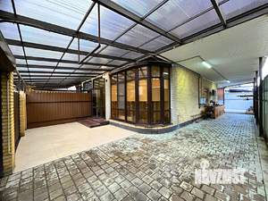 Коттедж 120м², 2-этажный, участок 3 сот.