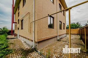 Дом 376м², 2-этажный, участок 13 сот.