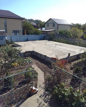 Дом 59м², 2-этажный, участок 8 сот.