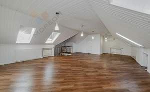 Дом 272м², 2-этажный, участок 8 сот.