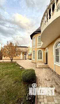 Дом 334м², 3-этажный, участок 7 сот.