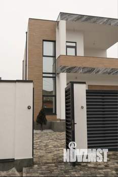 Коттедж 240м², 2-этажный, участок 4 сот.