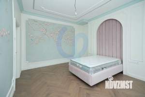 Дом 261м², 2-этажный, участок 9 сот.