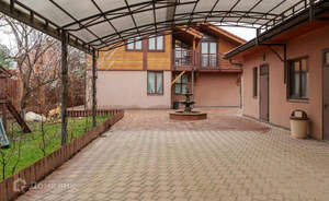 Дом 285м², 2-этажный, участок 15 сот.