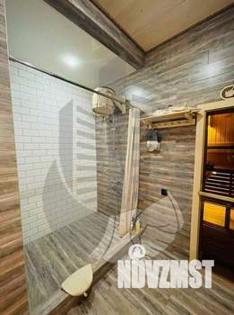 Дом 200м², 2-этажный, участок 6 сот.