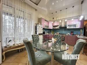 Дом 300м², 2-этажный, участок 20 сот.