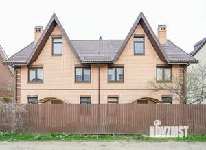 Дом 100м², 2-этажный, участок 2 сот.