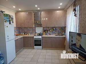 Дом 86м², 2-этажный, участок 3 сот.