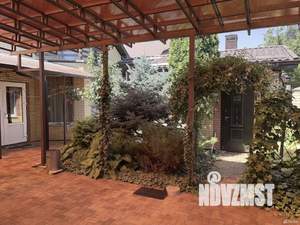 Дом 140м², 2-этажный, участок 6 сот.