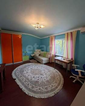 Дом 215м², 2-этажный, участок 2 сот.