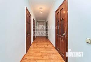 Дом 143м², 2-этажный, участок 10 сот.