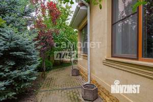 Дом 381м², 2-этажный, участок 8 сот.