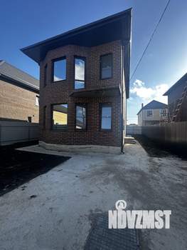 Дом 140м², 2-этажный, участок 3 сот.