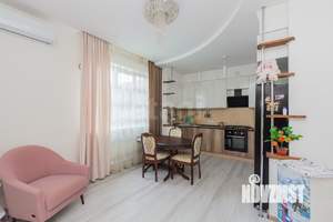 Дом 144м², 2-этажный, участок 5 сот.