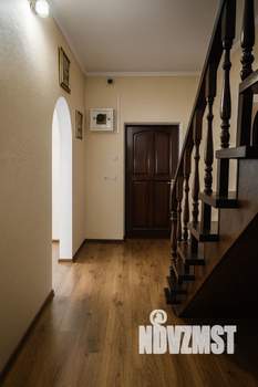 Дом 160м², 2-этажный, участок 8 сот.