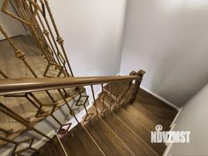 Дом 164м², 2-этажный, участок 3 сот.