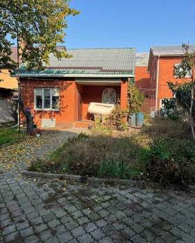 Дом 283м², 3-этажный, участок 5 сот.