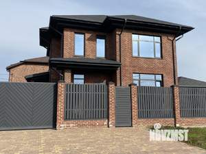 Коттедж 210м², 2-этажный, участок 5 сот.