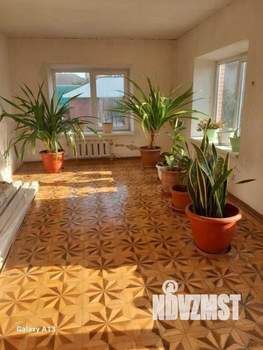 Дом 263м², 2-этажный, участок 8 сот.