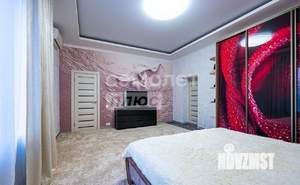 Дом 226м², 2-этажный, участок 4 сот.