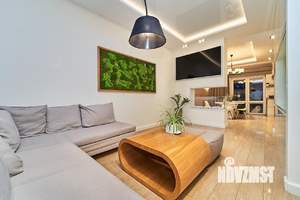 Таунхаус 118м², 2-этажный, участок 3 сот.